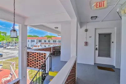 22 SE 3rd Ter #37, Dania Beach, FL 33004 - Photo 23
