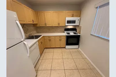 7700 Camino Real #D-407, Miami, FL 33143 - Photo 1