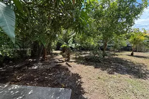 1251 NE 208th Terrace, Miami, FL 33179 - Photo 33