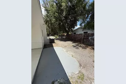 1251 NE 208th Ter, Miami, FL 33179 - Photo 31