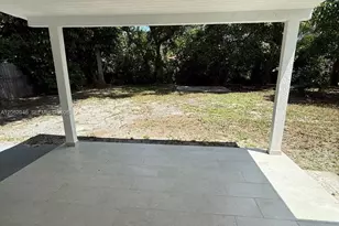 1251 NE 208th Terrace, Miami, FL 33179 - Photo 27