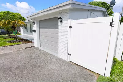 2430 Sabal Palm Dr, Miramar, FL 33023 - Photo 17