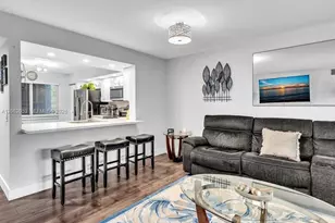 12500 SW 5th Ct, Pembroke Pines, FL 33027 - Photo 19