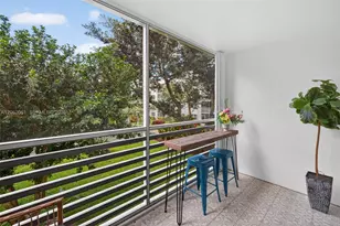 1541 S Ocean Blvd, Lauderdale by the Sea, FL 33062 - Photo 11