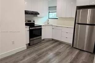 10370 SW 24th St, Miami, FL 33165 - Photo 5