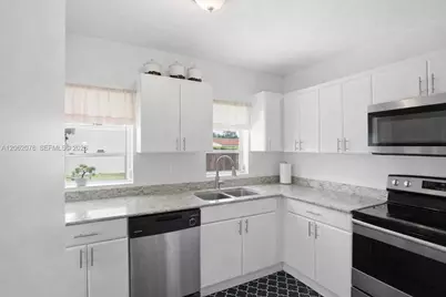 3645 SW 25th Ter, Miami, FL 33133 - Photo 11