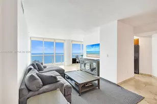 6365 Collins Ave, Miami Beach, FL 33141 - Photo 7