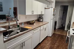 11601 SW 2nd St, Pembroke Pines, FL 33025 - Photo 3