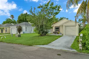 949 SW 7th Pl, Florida City, FL 33034 - Photo 31