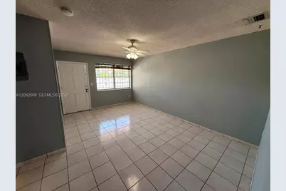 1154 W 35th St #213, Hialeah, FL 33012 - Photo 5