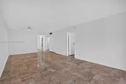 6080 NW 44th St #410, Lauderhill, FL 33319 - Photo 3