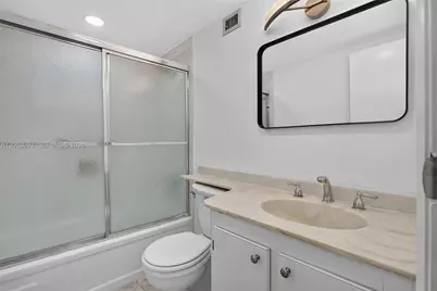 6080 NW 44th St #410, Lauderhill, FL 33319 - Photo 11