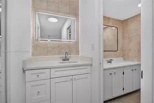 6080 NW 44th St, Lauderhill, FL 33319 - Photo 13