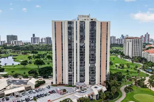 20335 W Country Club Dr, Aventura, FL 33180 - Photo 1