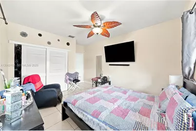 1353 SW 1st St, Miami, FL 33135 - Photo 43