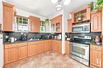 1353 SW 1st St, Miami, FL 33135 - Photo 51