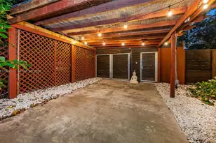 781 NE 75th St, Miami, FL 33138 - Photo 3