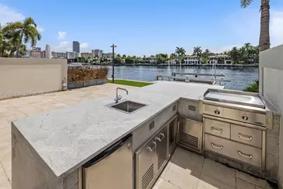 21103 NE 38th Ave #77, Aventura, FL 33180 - Photo 21
