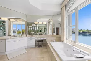 21103 NE 38th Ave, Aventura, FL 33180 - Photo 39