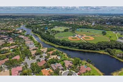 894 Spoonbill Cir, Weston, FL 33326 - Photo 43