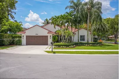 894 Spoonbill Cir, Weston, FL 33326 - Photo 1