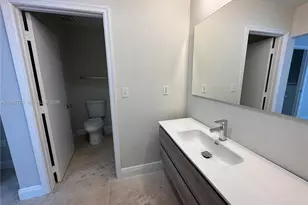 11810 NE 19th Dr, North Miami, FL 33181 - Photo 39