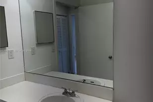11810 NE 19th Dr, North Miami, FL 33181 - Photo 19