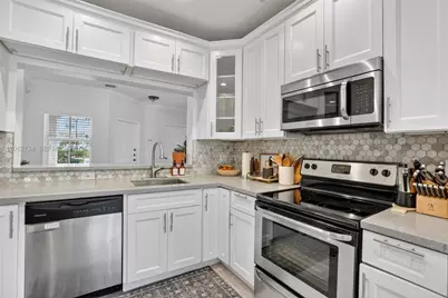 16862 SW 1st St, Pembroke Pines, FL 33027 - Photo 17