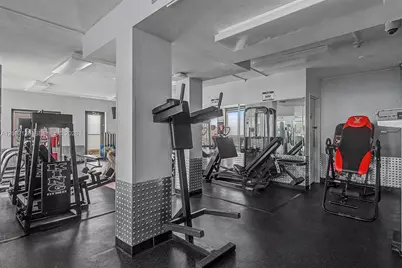 5555 Collins Ave #10V, Miami Beach, FL 33140 - Photo 29
