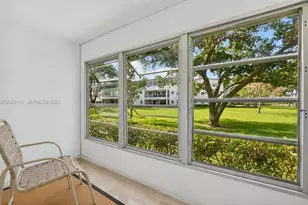 559 N Mansfield N, Boca Raton, FL 33434 - Photo 27