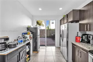 1429 SE 26th Ave, Homestead, FL 33035 - Photo 9