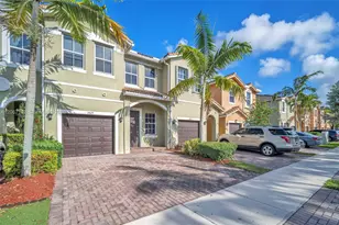 1429 SE 26th Ave, Homestead, FL 33035 - Photo 3