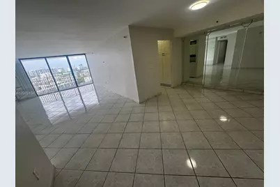 210 174th St #2110, Sunny Isles Beach, FL 33160 - Photo 3