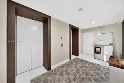 1100 Biscayne Blvd #5502, Miami, FL 33132 - Photo 9