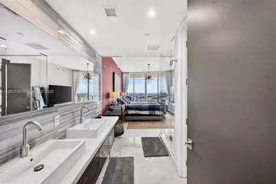 1100 Biscayne Blvd #5502, Miami, FL 33132 - Photo 19