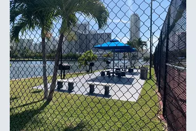 200 Leslie Dr #629, Hallandale Beach, FL 33009 - Photo 25
