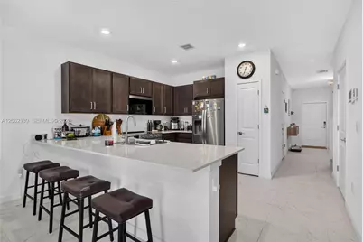 6015 Coralberry St, Haverhill, FL 33415 - Photo 11