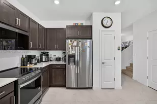 6015 Coralberry St, Haverhill, FL 33415 - Photo 13