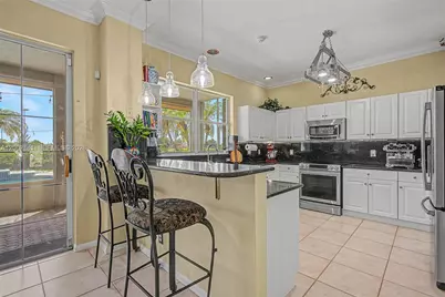 694 SW 168th Way, Pembroke Pines, FL 33027 - Photo 47