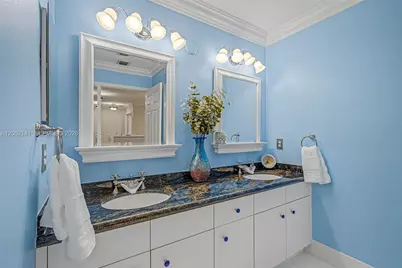 694 SW 168th Way, Pembroke Pines, FL 33027 - Photo 37
