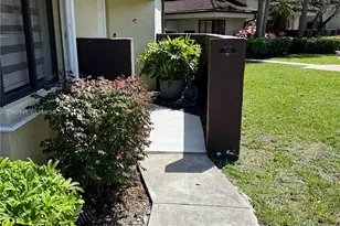 9837 SW 138th Ave, Miami, FL 33186 - Photo 15