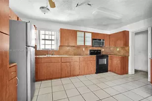 11230 SW 188th St, Miami, FL 33157 - Photo 11