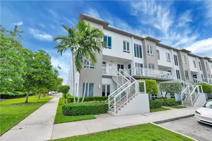 6310 NW 103rd Pl, Doral, FL 33178 - Photo 1