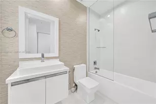 6310 NW 103rd Pl, Doral, FL 33178 - Photo 31