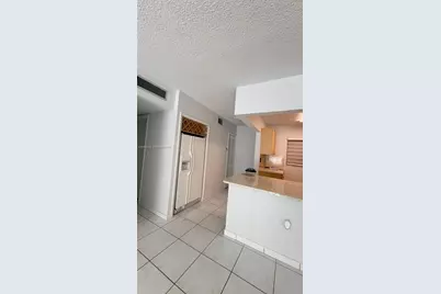 120 Royal Palm Rd #111, Hialeah Gardens, FL 33016 - Photo 7
