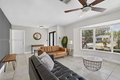 5602 SW 1st St, Plantation, FL 33317 - Photo 3