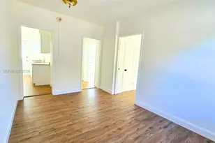 660 84th St, Miami Beach, FL 33141 - Photo 7