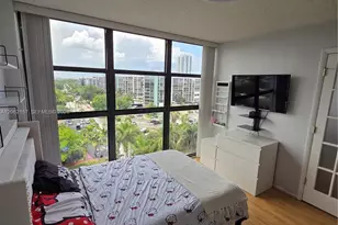 200 Leslie Dr, Hallandale Beach, FL 33009 - Photo 17