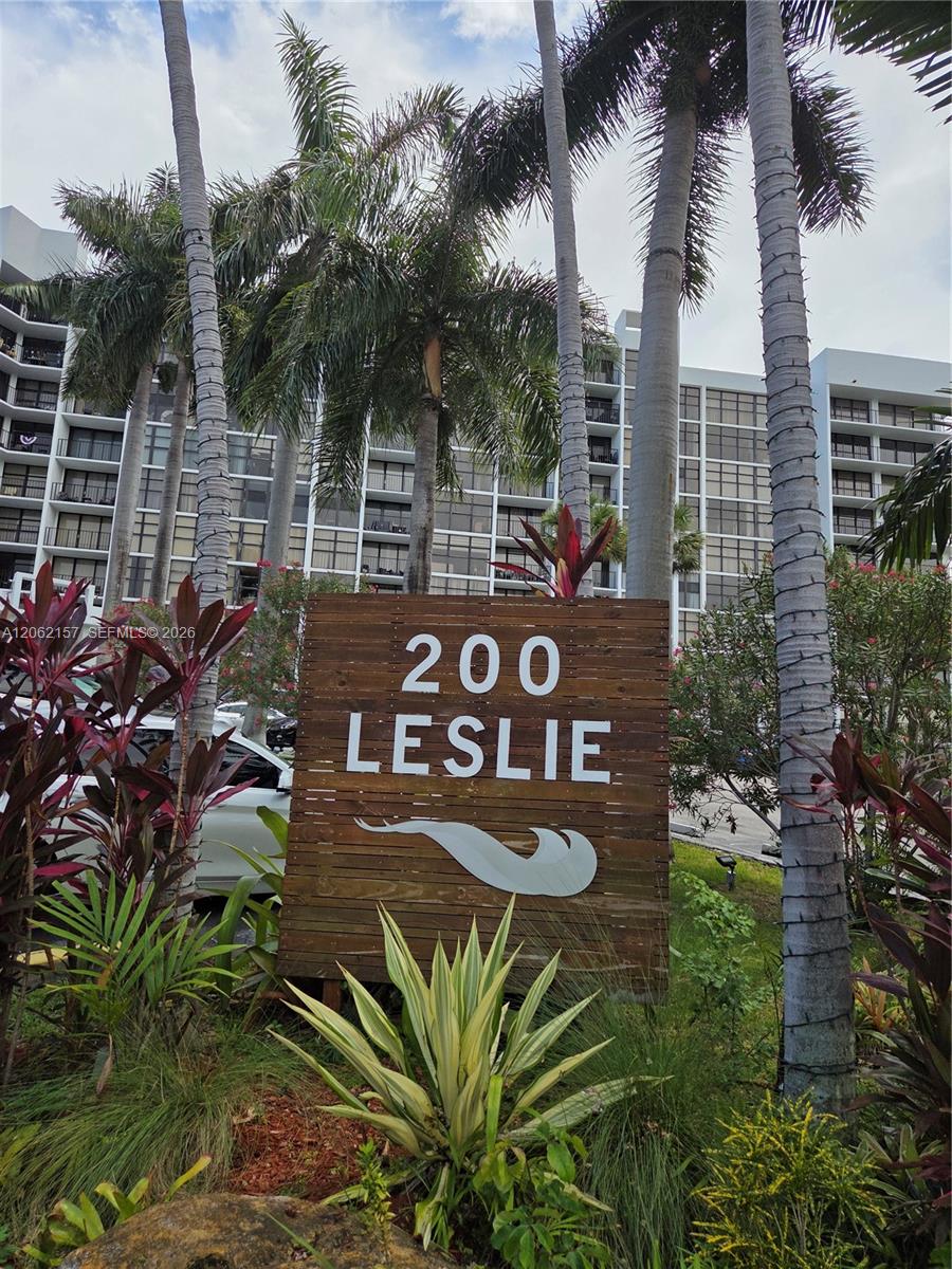 200 Leslie Dr #1029 - 200 Leslie Dr #1029, Hallandale Beach, FL 33009 Luxury Property | Jose Angel Pina