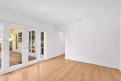 776 NE 74th St, Miami, FL 33138 - Photo 5